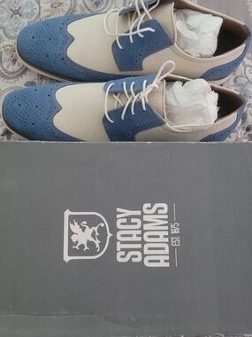 Stacy Adams Men’s Two-Tone Blue and Cream Wingtip Oxford